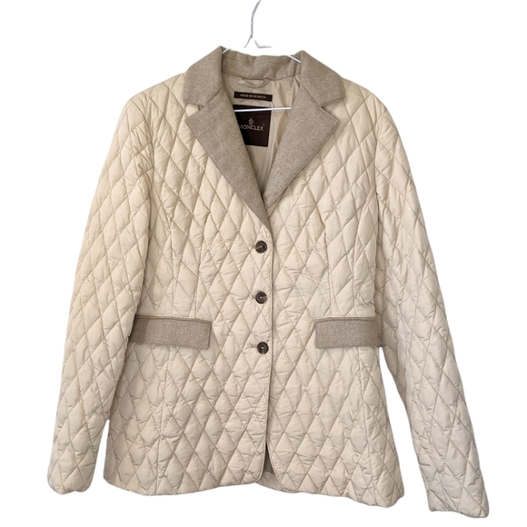 Moncler Jackets & Blazers - NWOT Authentic Moncler Puffer Jacket size 4